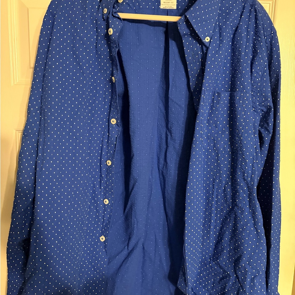 Brooks Brothers Button-Up
